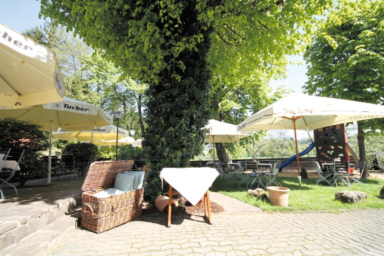 Landgasthof Blaue Traube Burgthann Exteriör bild
